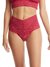 Load image into Gallery viewer, Hanky Panky O/S Retro Thong Signature Lace Prints