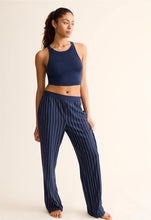 Load image into Gallery viewer, Fleur't Cropped Top