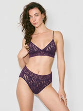 Load image into Gallery viewer, Hanky Panky Signature Lace French Brief (Solid Colours)