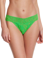 Load image into Gallery viewer, Hanky Panky O/S High/Original Rise Signature Lace Solid Colors