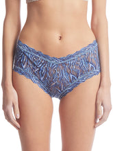 Load image into Gallery viewer, Hanky Panky Signature Lace Boyshort Prints
