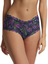 Load image into Gallery viewer, Hanky Panky Signature Lace Boyshort Prints