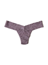 Load image into Gallery viewer, Hanky Panky O/S Low Rise Signature Lace Thong Solid Colors