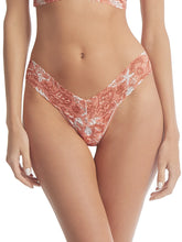 Load image into Gallery viewer, Hanky Panky O/S Low Rise Signature Lace Thong Prints