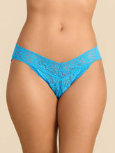 Load image into Gallery viewer, Hanky Panky O/S Low Rise Signature Lace Thong Solid Colors