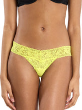 Load image into Gallery viewer, Hanky Panky O/S Low Rise Signature Lace Thong Solid Colors