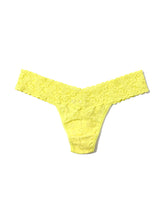 Load image into Gallery viewer, Hanky Panky O/S Low Rise Signature Lace Thong Solid Colors