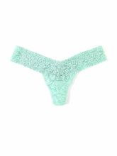Load image into Gallery viewer, Hanky Panky O/S Low Rise Signature Lace Thong Solid Colors