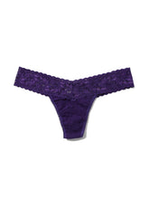 Load image into Gallery viewer, Hanky Panky O/S Low Rise Signature Lace Thong Solid Colors