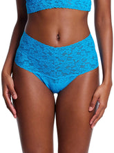 Load image into Gallery viewer, Hanky Panky O/S Retro Thong Signature Lace Solid Colors
