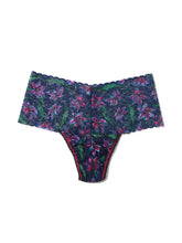 Load image into Gallery viewer, Hanky Panky O/S Retro Thong Signature Lace Prints