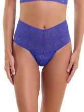 Load image into Gallery viewer, Hanky Panky O/S Retro Thong Signature Lace Solid Colors