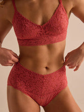 Load image into Gallery viewer, Hanky Panky Signature Lace Retro Vikini Solid Colors