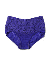 Load image into Gallery viewer, Hanky Panky Signature Lace Retro Vikini Solid Colors