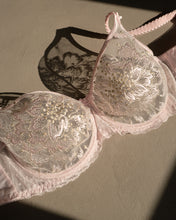 Load image into Gallery viewer, Empreinte FW26 Amour Crystal Seamless Unlined Underwire Bra