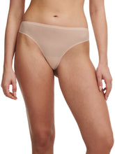 Load image into Gallery viewer, Chantelle Seamless SoftStretch Lace Thong
