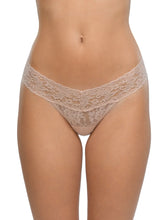 Load image into Gallery viewer, Hanky Panky O/S Low Rise Signature Lace Thong Solid Colors
