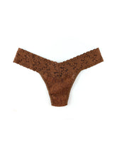 Load image into Gallery viewer, Hanky Panky O/S Low Rise Signature Lace Thong Solid Colors