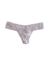 Load image into Gallery viewer, Hanky Panky O/S Low Rise Signature Lace Thong Solid Colors