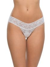Load image into Gallery viewer, Hanky Panky O/S Low Rise Signature Lace Thong Solid Colors