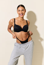Load image into Gallery viewer, Marie Jo Avero Sweetheart Convertible Straps Underwire Bra (Black + Caffe Latte + Pearly Pink)