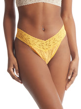 Load image into Gallery viewer, Hanky Panky O/S High/Original Rise Signature Lace Solid Colors