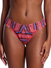 Load image into Gallery viewer, Hanky Panky O/S High/Original Rise Signature Lace Thong Prints