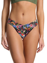 Load image into Gallery viewer, Hanky Panky O/S High/Original Rise Signature Lace Thong Prints