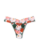Load image into Gallery viewer, Hanky Panky O/S High/Original Rise Signature Lace Thong Prints