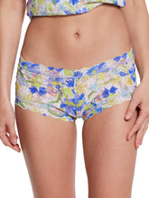 Load image into Gallery viewer, Hanky Panky Signature Lace Boyshort Prints