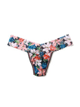 Load image into Gallery viewer, Hanky Panky O/S Low Rise Signature Lace Thong Prints