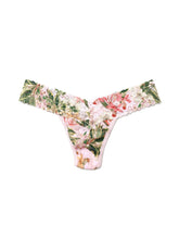 Load image into Gallery viewer, Hanky Panky O/S Low Rise Signature Lace Thong Prints