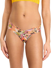Load image into Gallery viewer, Hanky Panky O/S Low Rise Signature Lace Thong Prints
