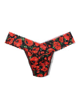 Load image into Gallery viewer, Hanky Panky O/S Low Rise Signature Lace Thong Prints