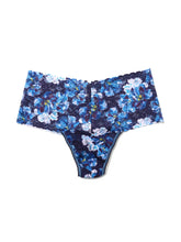 Load image into Gallery viewer, Hanky Panky O/S Retro Thong Signature Lace Prints