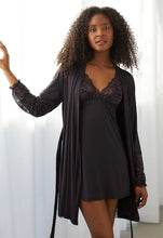 Load image into Gallery viewer, Fleur't Indulgence Classic Robe