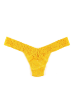 Load image into Gallery viewer, Hanky Panky O/S Low Rise Daily Lace Thong Solid Colors