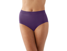 Load image into Gallery viewer, Wacoal B-Smooth Seamless Full Brief Panty