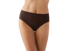 Load image into Gallery viewer, Wacoal B-Smooth Seamless Hi-Cut Brief