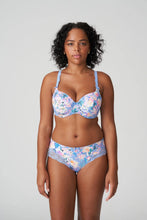 Load image into Gallery viewer, Prima Donna SS24 Madison Open Air Padded Heartshape Underwire Bra