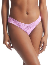 Load image into Gallery viewer, Hanky Panky O/S Low Rise Signature Lace Thong Solid Colors