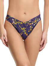 Load image into Gallery viewer, Hanky Panky O/S High/Original Rise Signature Lace Thong Prints
