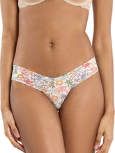 Load image into Gallery viewer, Hanky Panky O/S Low Rise Signature Lace Thong Prints