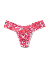 Load image into Gallery viewer, Hanky Panky O/S Low Rise Signature Lace Thong Prints