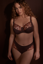 Load image into Gallery viewer, Prima Donna FW23 Deauville Ristretto Full Cup Underwire Bra