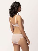 Load image into Gallery viewer, Empreinte Cassiopee Dragée Seamless Unlined Underwire Bra
