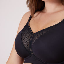 Load image into Gallery viewer, Simone Perele Harmony Underwire J-Hook Sports Bra