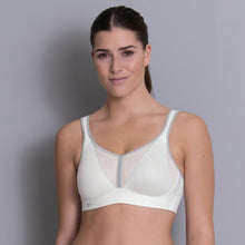 Load image into Gallery viewer, Anita Delta Pad Non-Underwire Sports Bra (White)