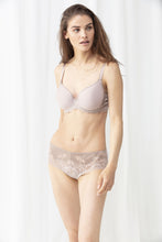 Load image into Gallery viewer, Mey Luxurious Full Cup Spacer Underwire Bra (New Toffee + Champagne)