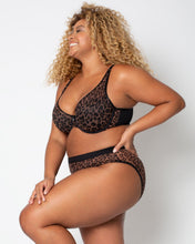 Load image into Gallery viewer, Curvy Couture Plunge Moulded Sheer Mesh T-Shirt Bra (Black + Leopard)